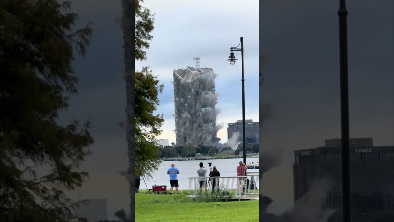 This looks like a movie scene 😳