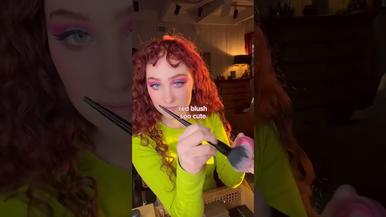 That Pink Pony ✨Glow✨ more makeup tutorials for my themed nights coming sooooon!