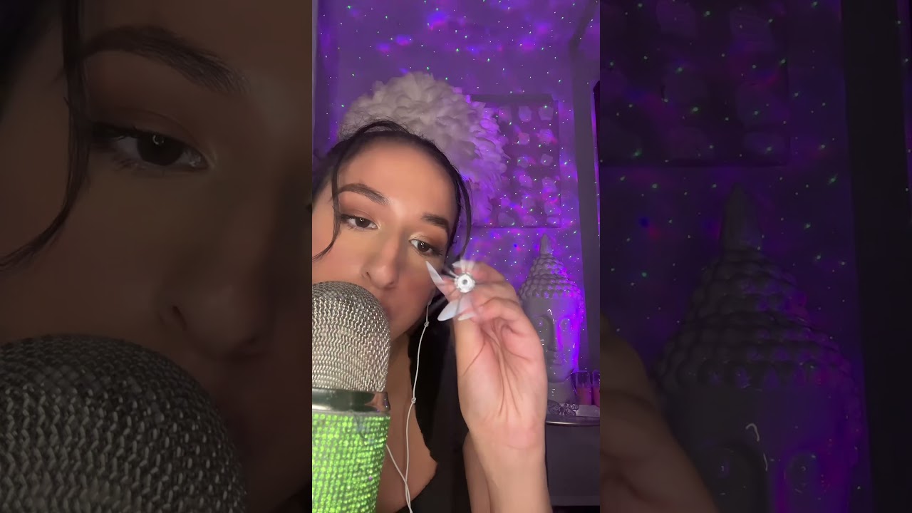 ASMR how many times do you see the  🦋? #asmr #asmrtingles #asmrsounds #asmrrelaxation #fyp￼