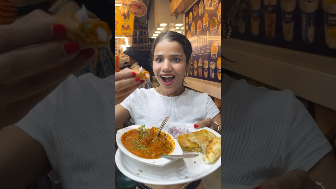 Rs 1000 Street Food Challenge In Juhu Chowpatty 😱How Many Bucks Can Fill my Tummy In Mumbai #shorts