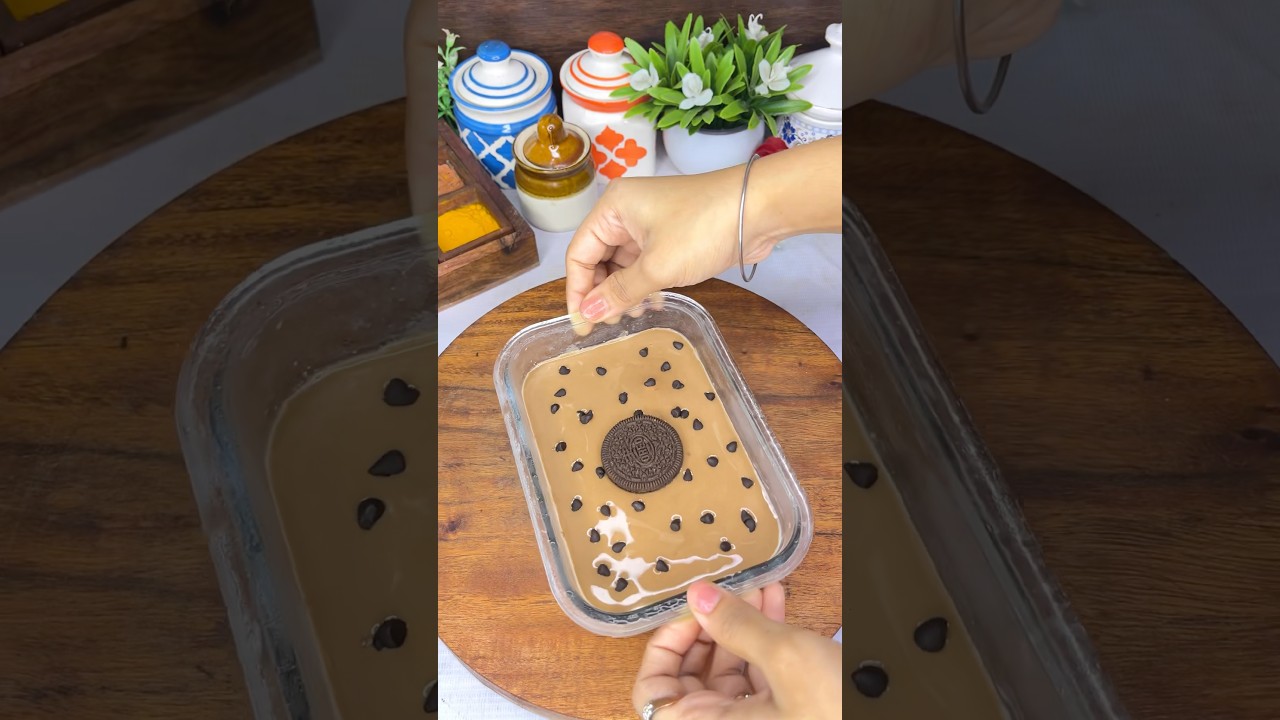 NO FIRE Chocolate Cake🔥😋 | Easy Fireless Recipe🤩 #shorts #trending #firelesscake