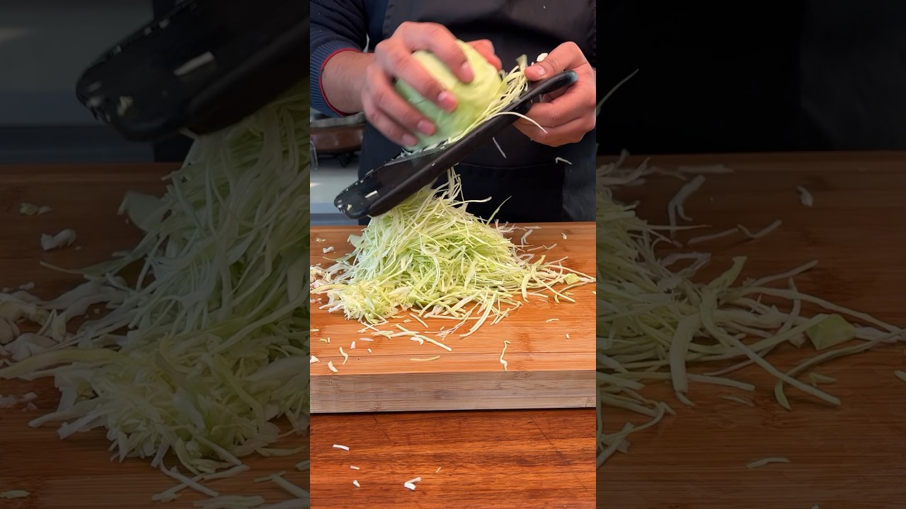 THIS IS PICKLED CABBAGE 😮 | Sauerkraut Recipe | Fermentation