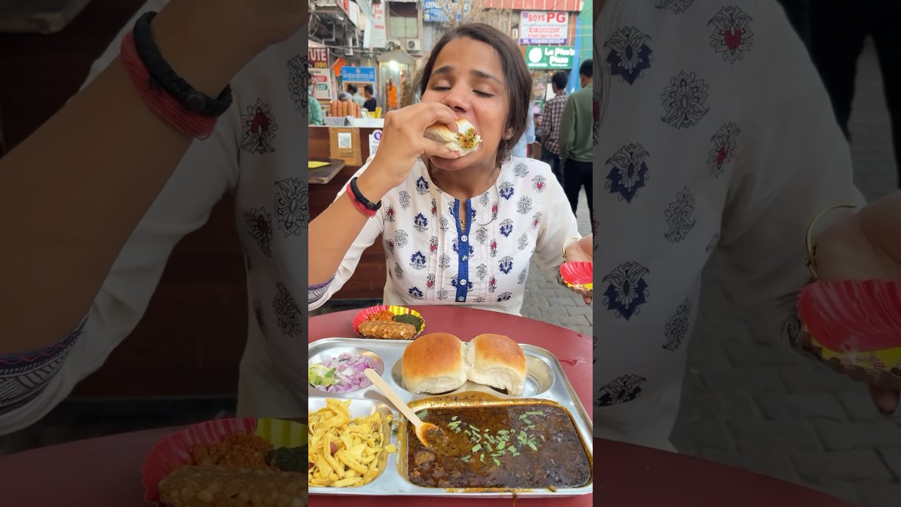 Rs 200 Street Food Challenge In Karol Bagh 😲 : Different State Food Edition #shorts #ashortaday