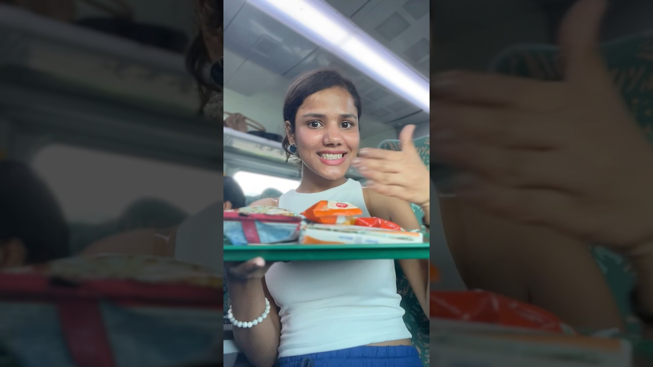 Shatabdi Express Train HONEST Food Review 😱🤮| Rating Shatabdi Express Train Food #shorts #train