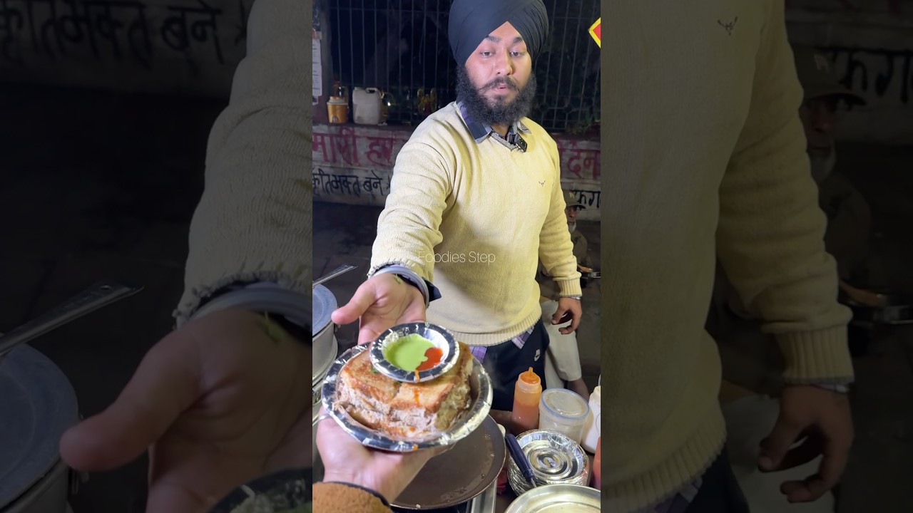 ₹110/- रुपये में Chicken Cheese Omlette🍗🥚🤤😍 #streetfood #food #shorts