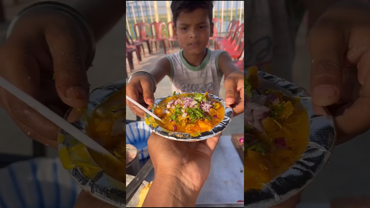 Mouth Watering Samosa Chaat