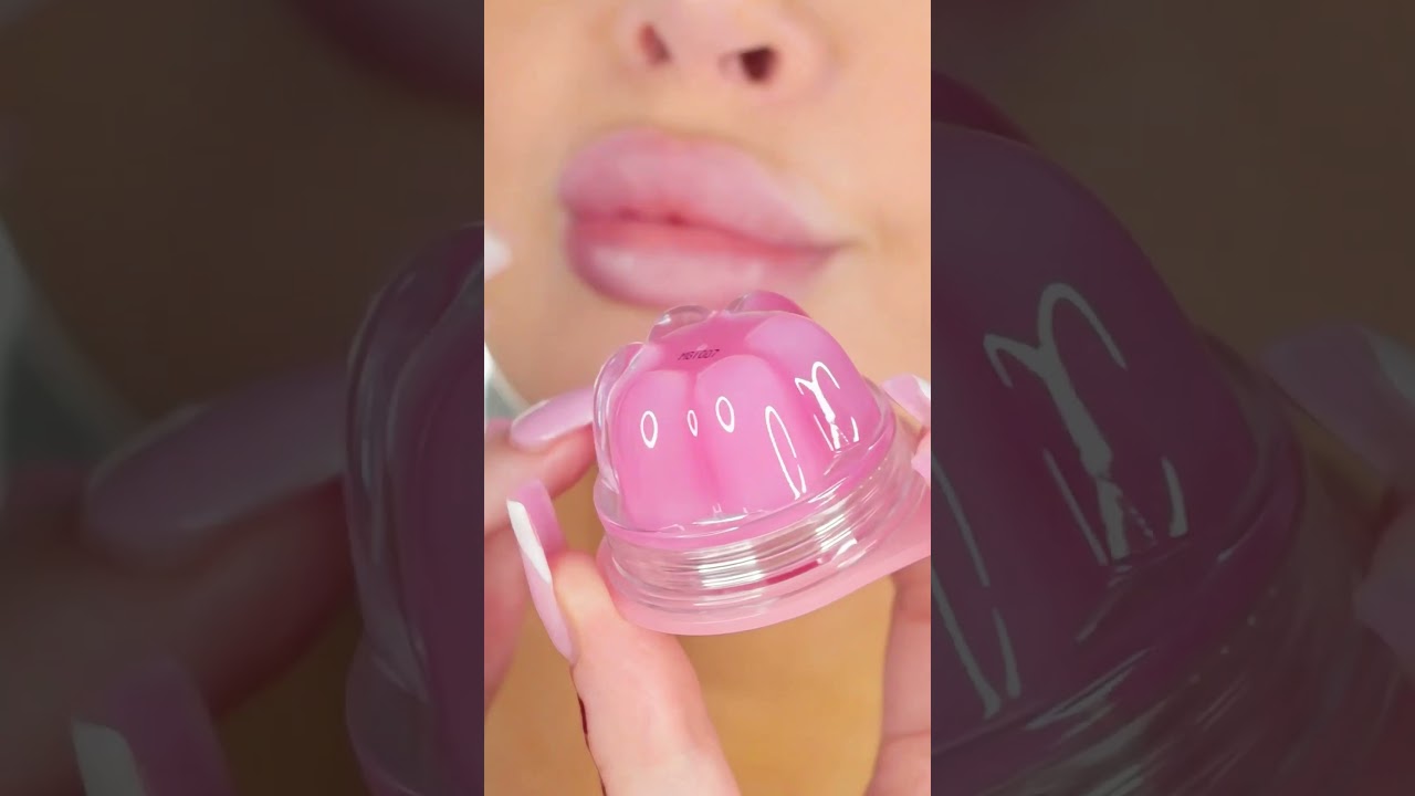 Lipcare routine 👄 #lipcare #lipcareroutine #asmr