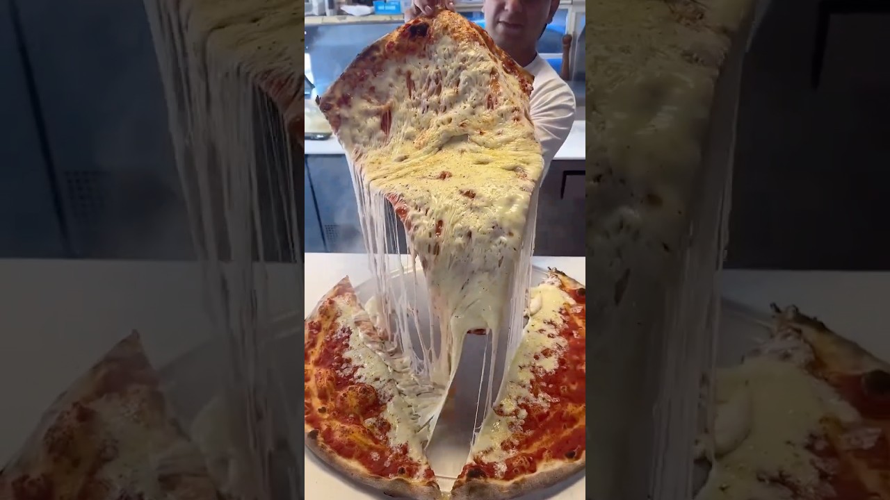 DOMINOS can’t do this in 🇮🇳 #dominos #marketing