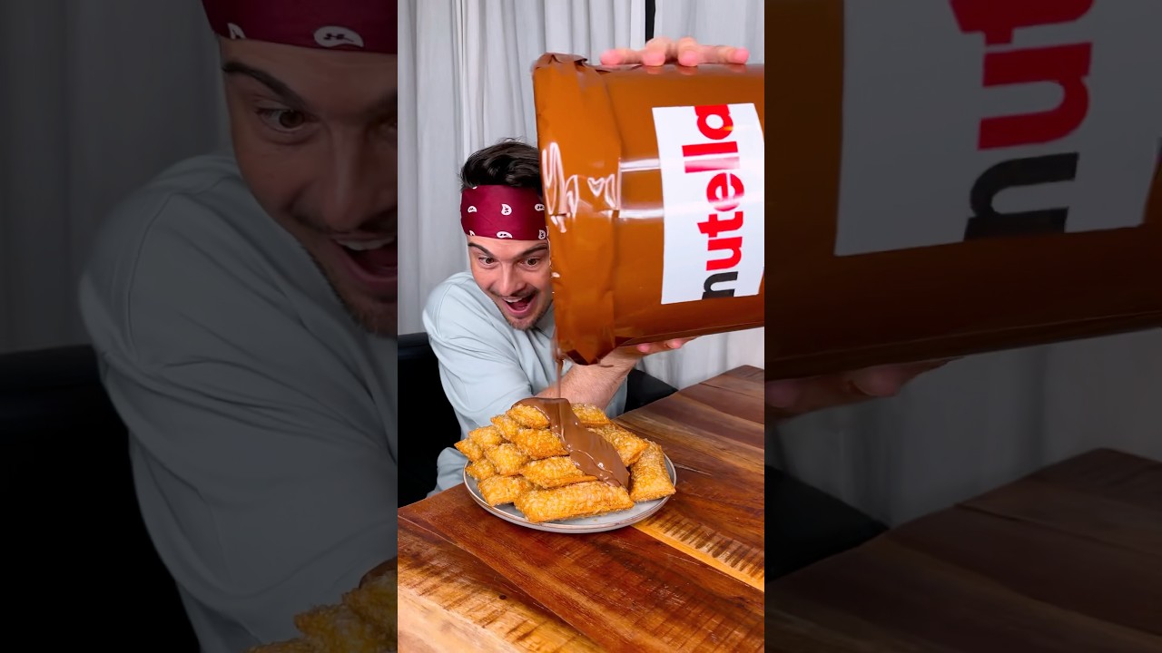 How to eat DESSERT apple pie with CHOCOLATE properly?😅❤️🍫| CHEFKOUDY