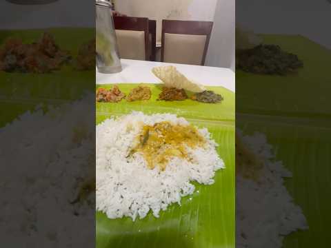 மதுரை சைவ சாப்பாடு 🔥♥️ | Veg Meals | Street Food | Amman Family Veg Restaurant | TamilTravelTuber